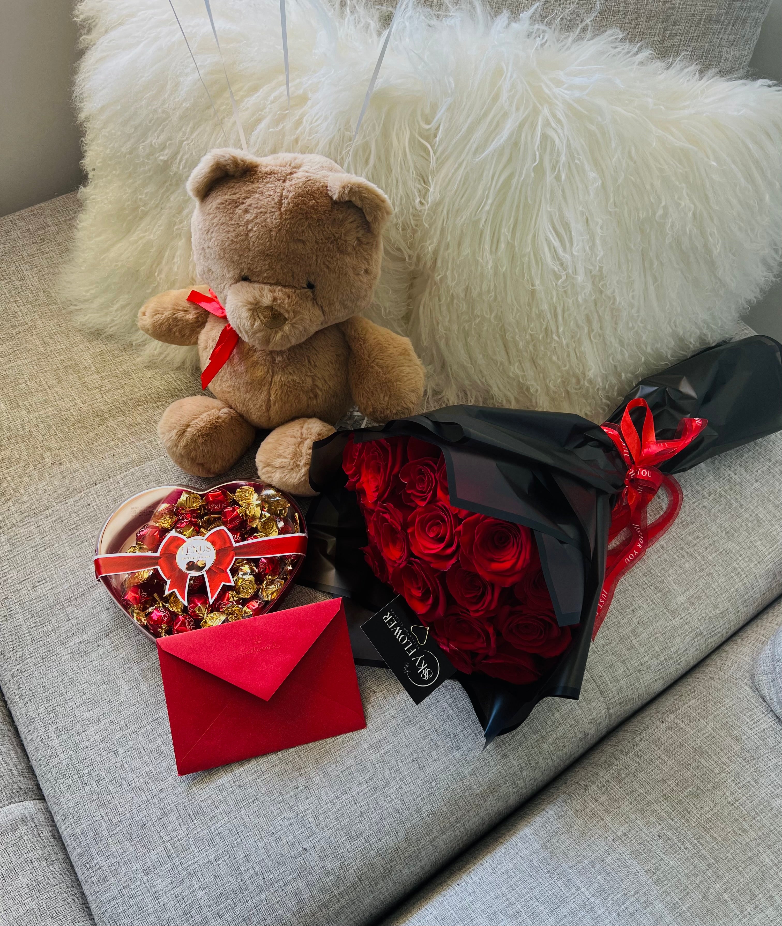 The Classy Skylee Bouquet