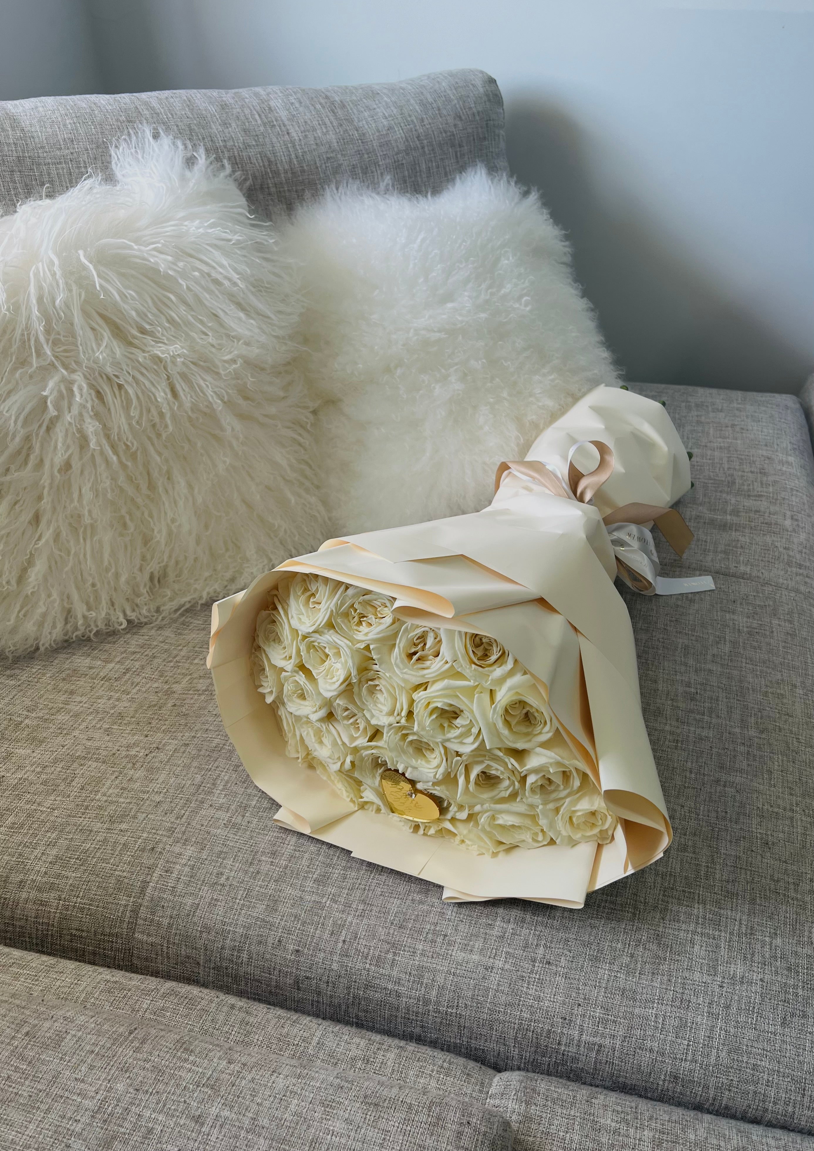 The Classic Scarlett Bouquet