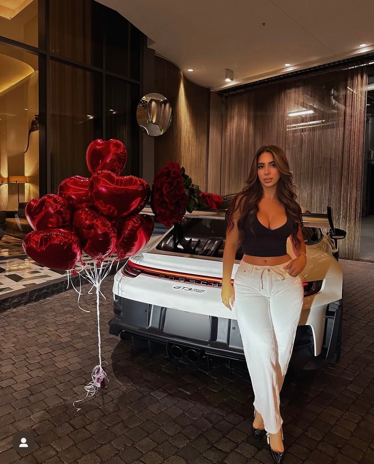 Premium Long Stem Roses